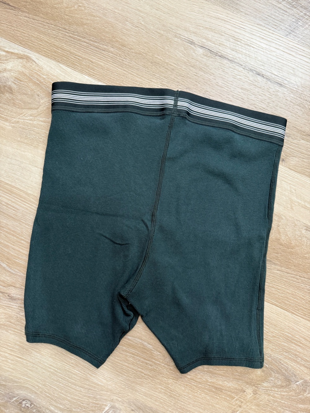Skims | Cotton Rib Boxer Short - Picture 2 of 3